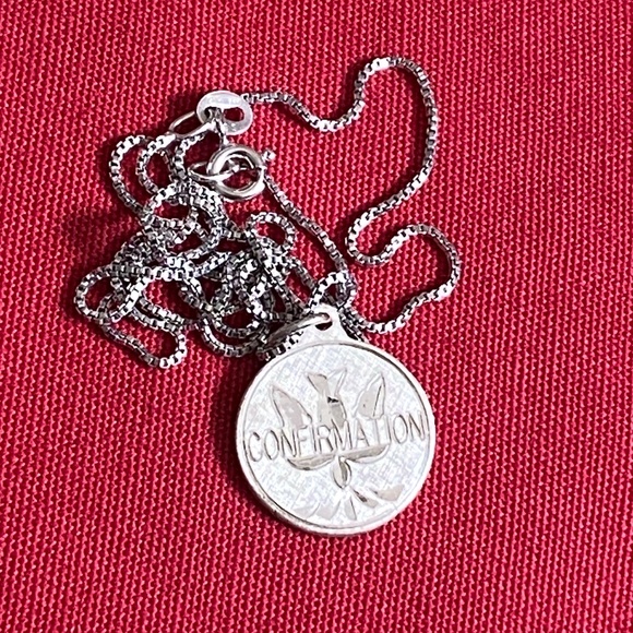 VTG I Creed I Sterling Silver Confirmation Dove Necklace - Picture 1 of 16